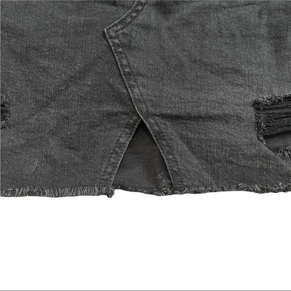 Wild‎ Fable Black Jean Skirt size 10 - Picture 7 of 7